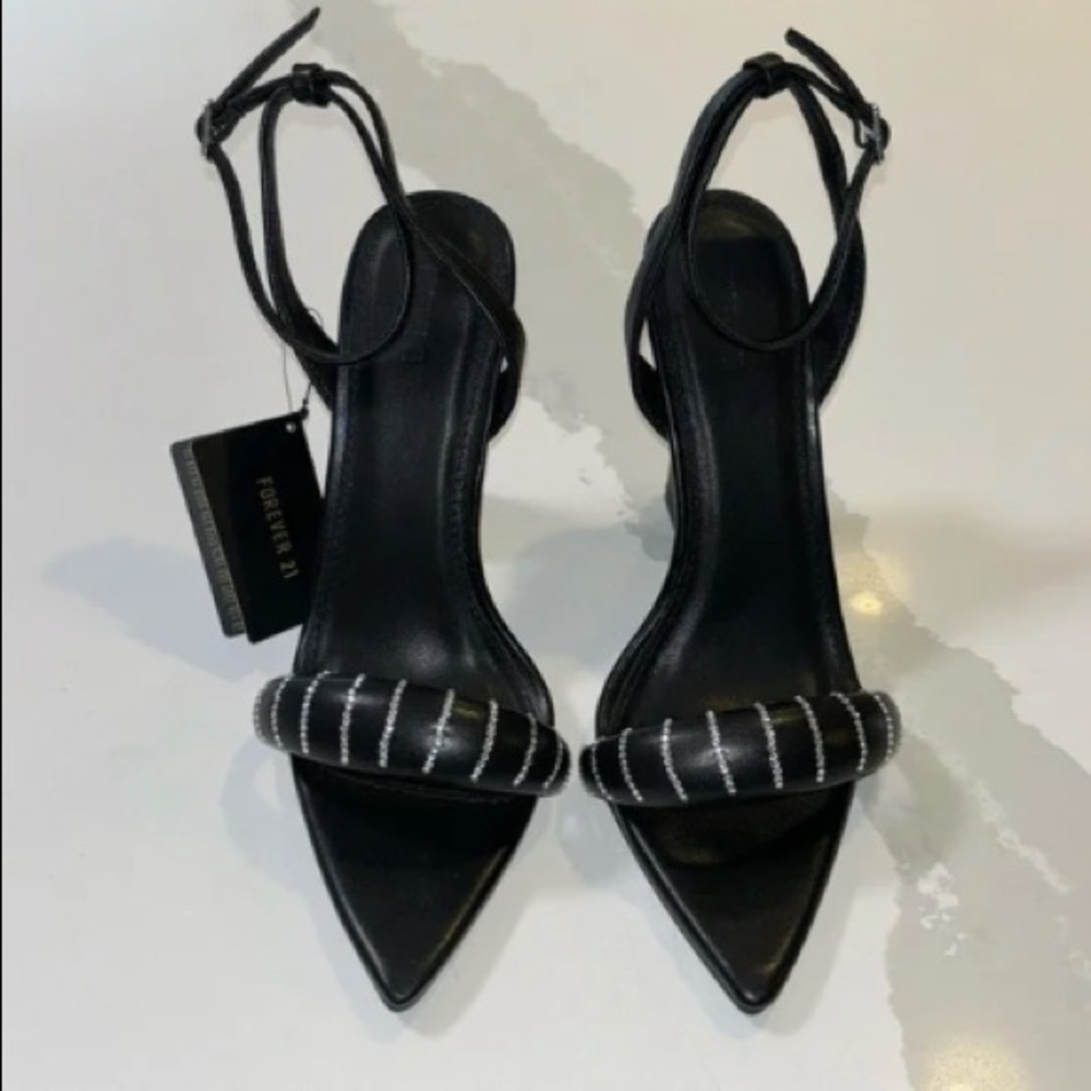 Forever 21 Black heels w/ rhinestones 7